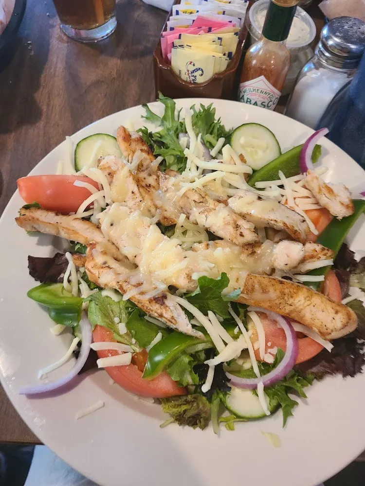 Grilled Chicken Salad